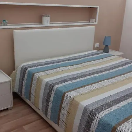 Holiday home Lo Sbarco
